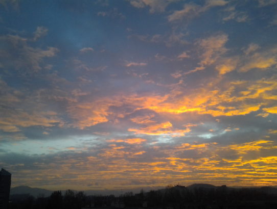 rec_(29_03_2016)_Dr.Blues + Osho/Nesrečna politika(Slo) in Deepak Chopra 5. duhovni zakon uspjehaZakon namjere i želje (Yu)+6+7 zakon