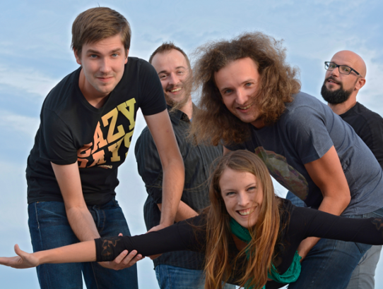 rec_(01_06_2016)_Oddaja /Balkan Express/skupina Ethnotrip/Aleksander Varga