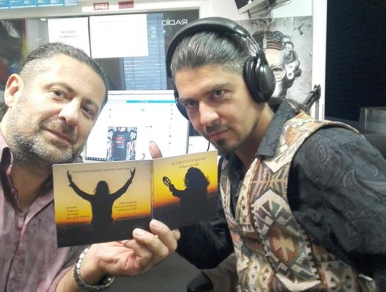 rec_(04_10_2017)_Oddaja Balkan express - gost Aleksander Kuzmić - kitarist, multiinštrumentalist, avtor