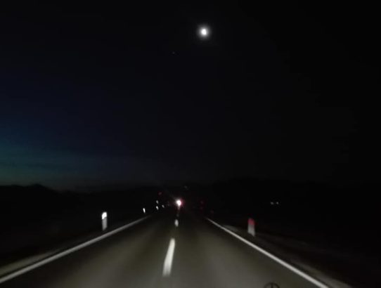 rec_(27_02_2019)_oddaja Balkan express - Lestvica TOP 10. EX YU NEW ...+