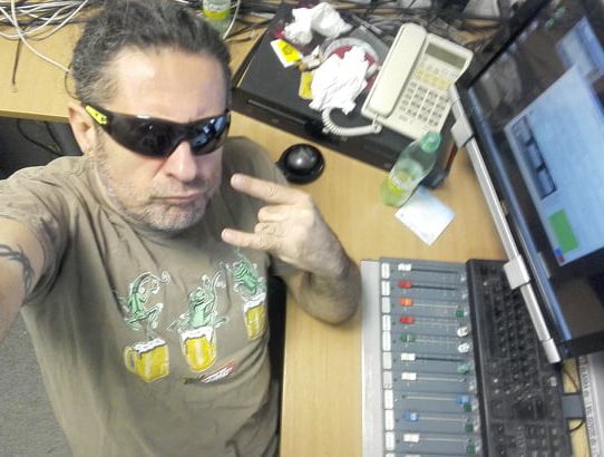 rec_(25_03_2020)_oddaja Balkan express in TOP 10 EX YU NEW lestvica + protivirusna glasba in sporočila življenja