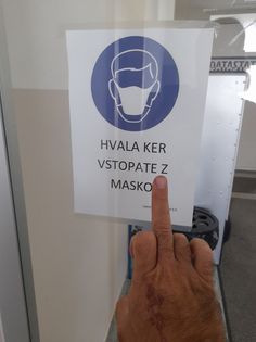 rec_(01_09_2021)_Emisija Balkan express i muzika koja je nastajala i još uvijek nastaje na područjima bivše Jugoslavije + TOP 10 EX YU NEW Lista + priča muzička za sve ljude dobrog srca