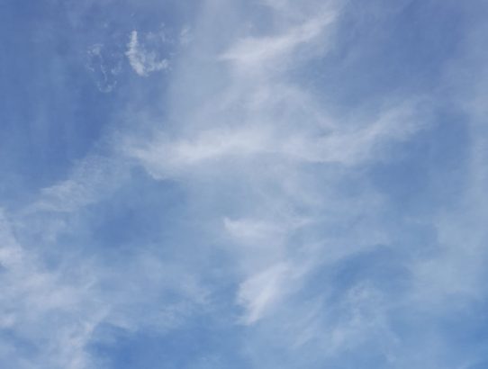 rec_(02_11_2022)_Oddaja Balkan express - TOP 10 EX YU NEW Lestvica in zgodbe glasbe o življenju in trpljenju